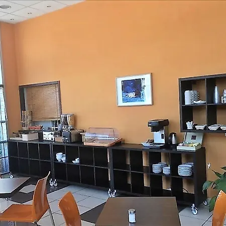 מלון דירות Appartea Alpexpo 2*