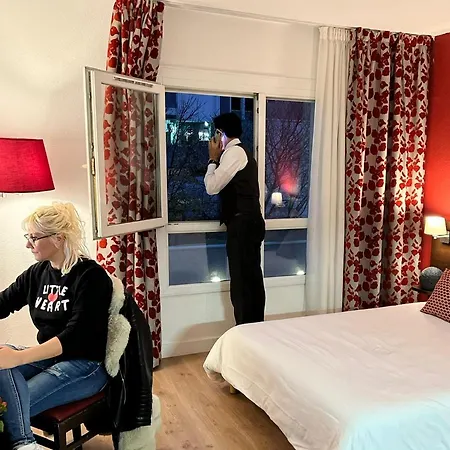 アパルティア アルプエクスポ アパートホテル 2*