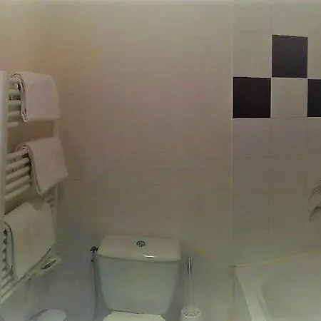 アパートホテル アパルティア アルプエクスポ 2*